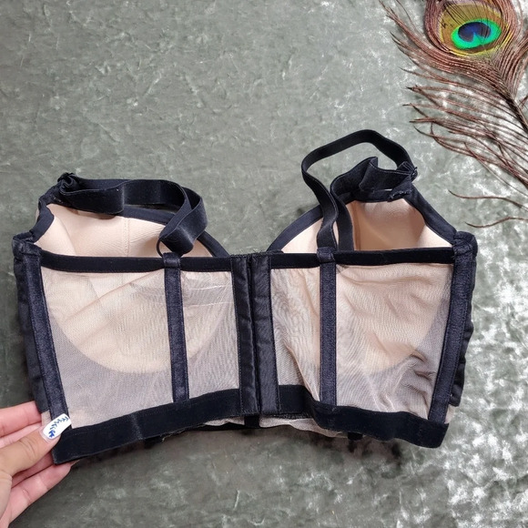 Victoria's Secret Floral Velvet Demi Set - Picture 3 of 9